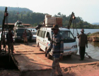 "notre" minibus sur le "bac"