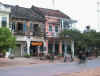 agrandis la maison coloniale : clic !